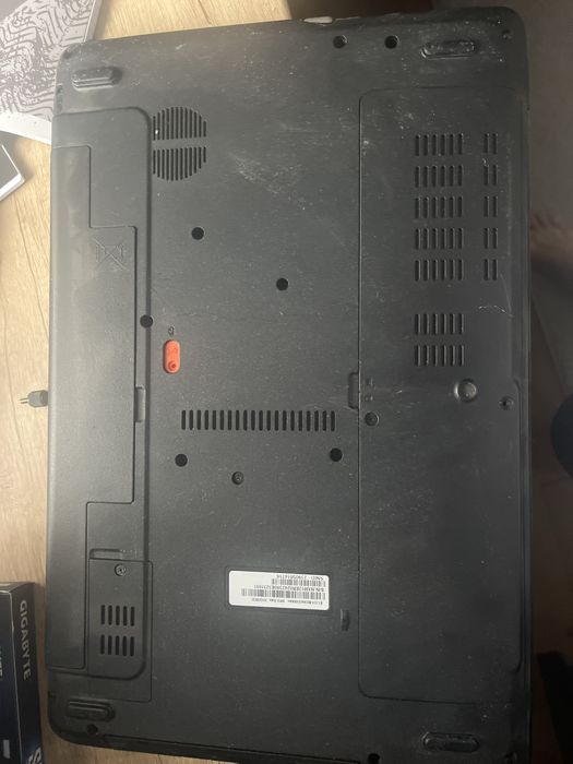 Ноутбук acer, рабочий е1 -531