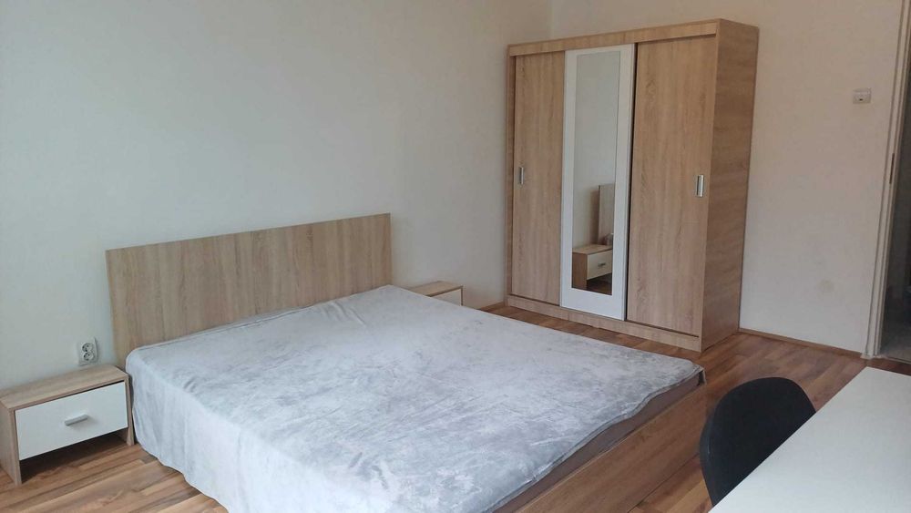 PF inchiriez ap 3 camere  decomandate zona Primariei Manastur