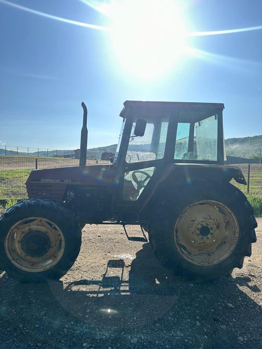 Vând Tractor UTB 703