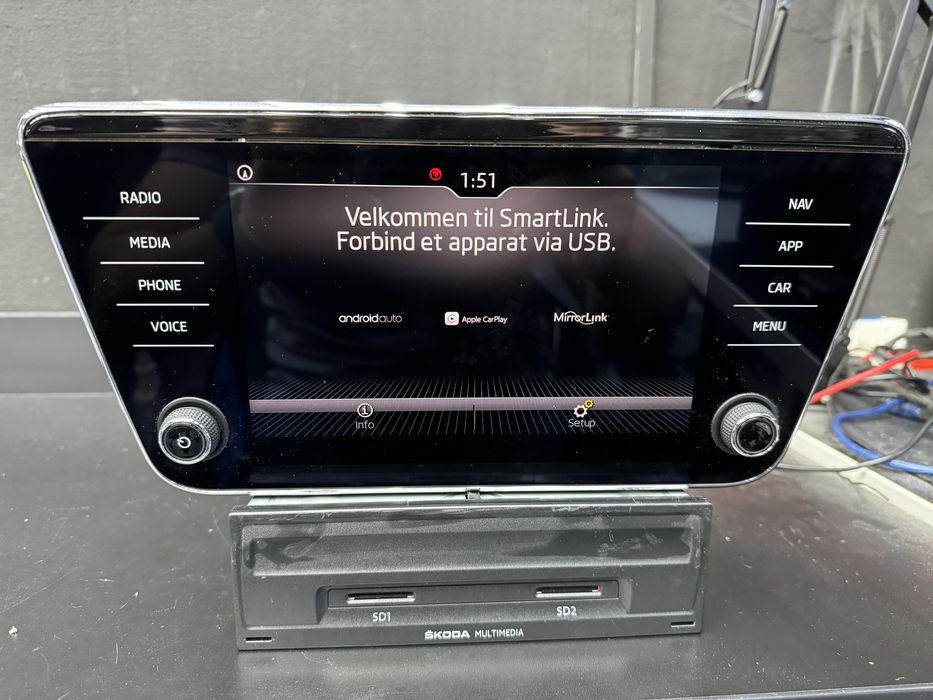 Navigatie MIB 2 SKODA SUPERB OCTAVIA Kodiaq Karoq 5Q0035874C