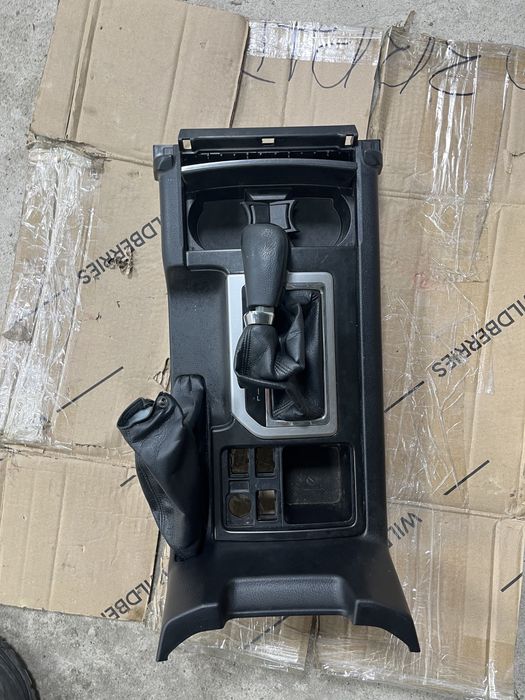 Детали прадо 150