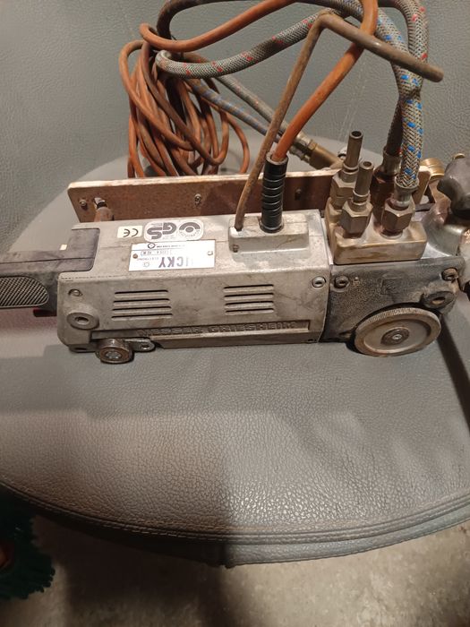 Трактор за газопламъчно рязане