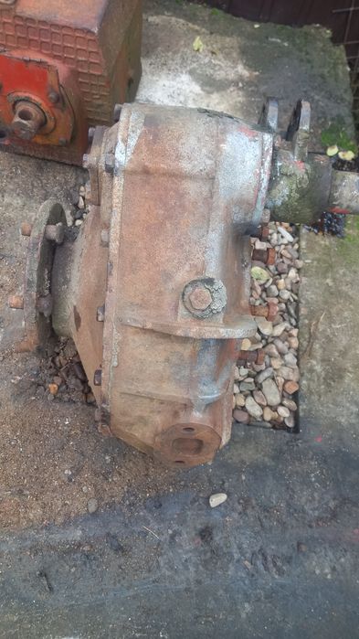 reductor crapator lemne / reductor combina Claas raport 5 la 1 troliu