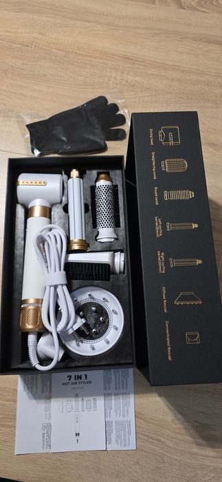 Сешоар  и  стилайзър 7в1