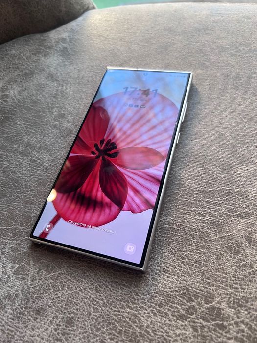 Чисто нов Samsung S40 Ultra