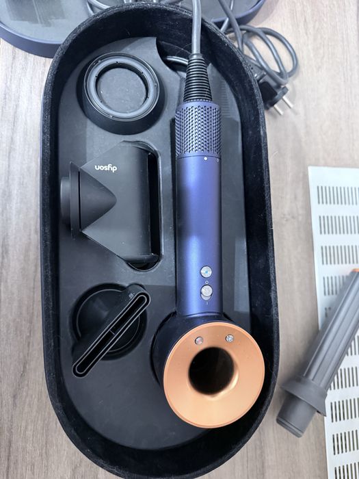 Dyson Supersonic