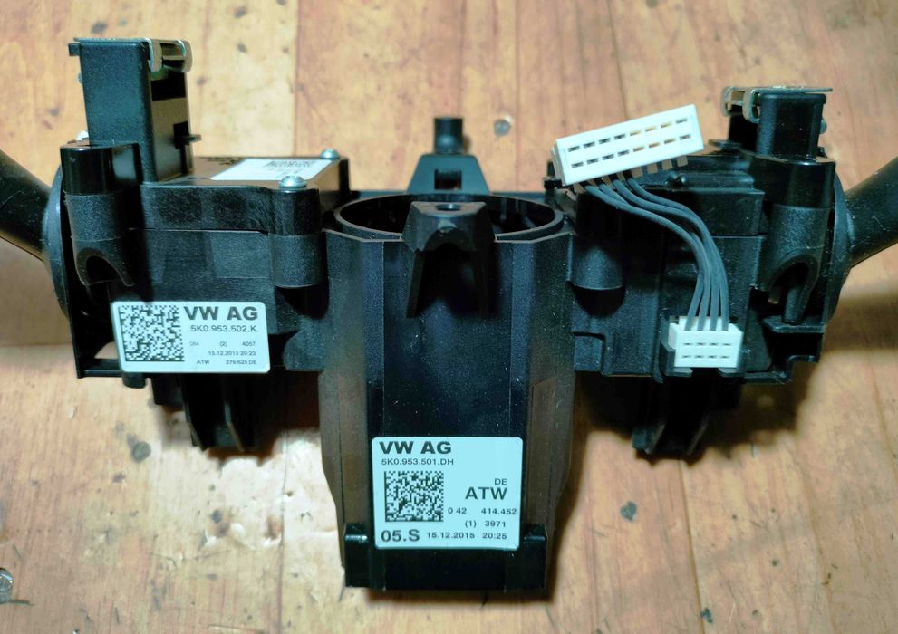 Grup manete cu spira airbag / calculator coloana 5k0953569AN