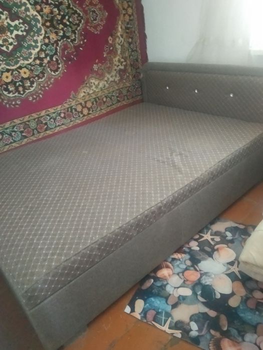 Кровать двуспальная