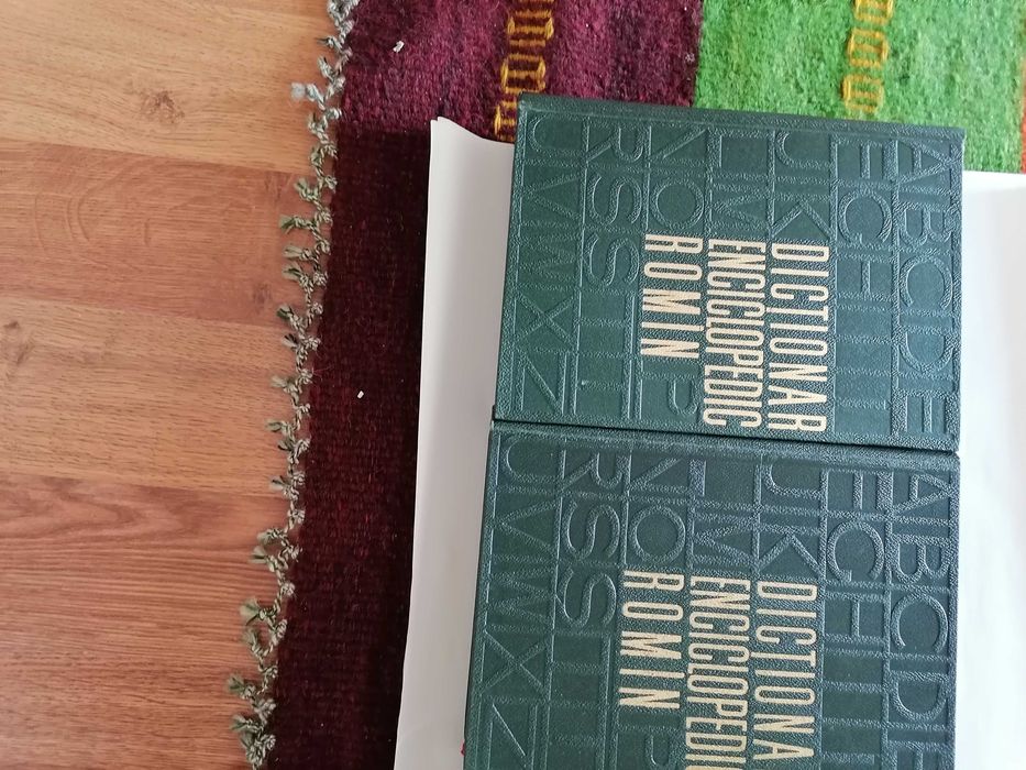 4 volume editate acum 50 de ani