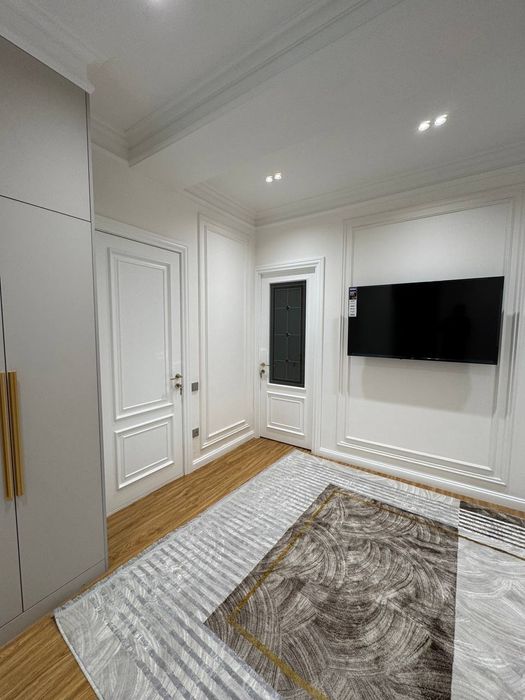 ТЦ Малика 3хКом/6/8 Новостройка