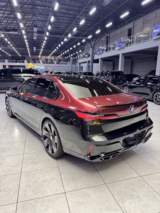 Продается BMW I7