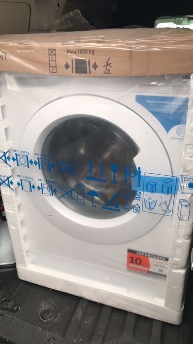 Пералня Индезит 8 кг