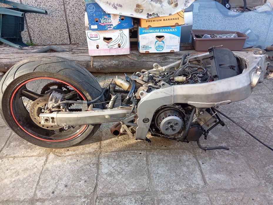 Kawasaki ZX6R 1998 2002