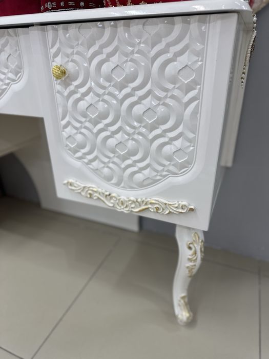 Комод сатылады. 30000 тенге