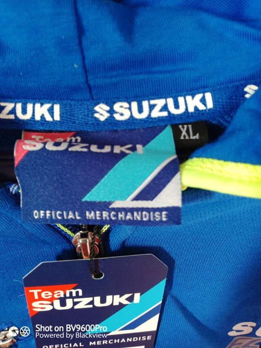 Suzuki ECSTAR Moto GP суичъри няколко модела и ветровка с качулка!