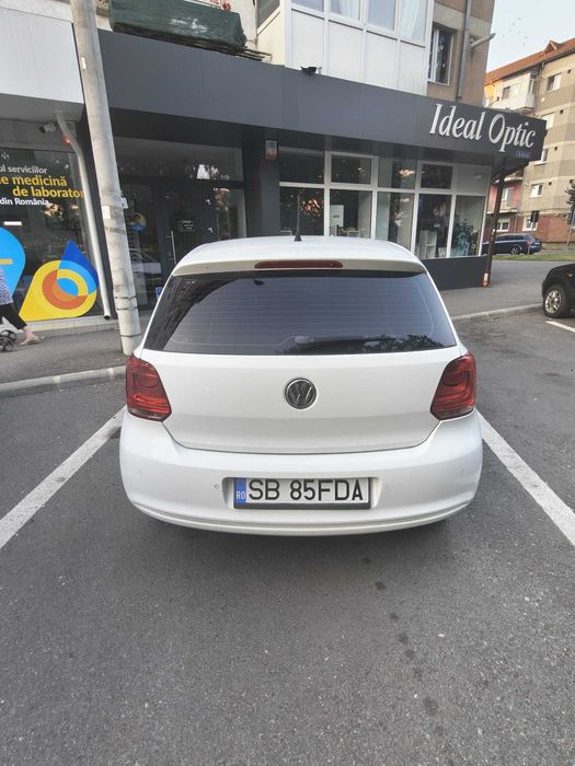 VOLKSWAGEN Polo 2015 — imagine 2