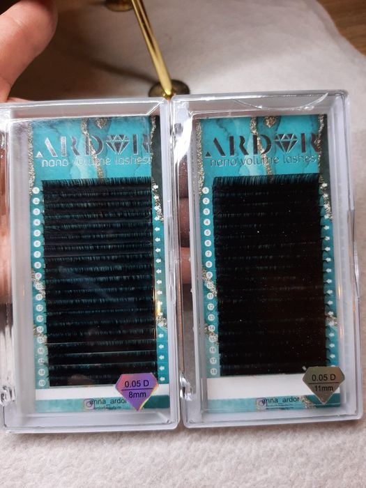 Gene false fir cu fir