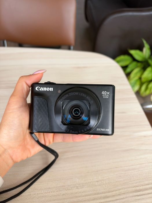 фотоапарат Canon Powershot sx740 hs