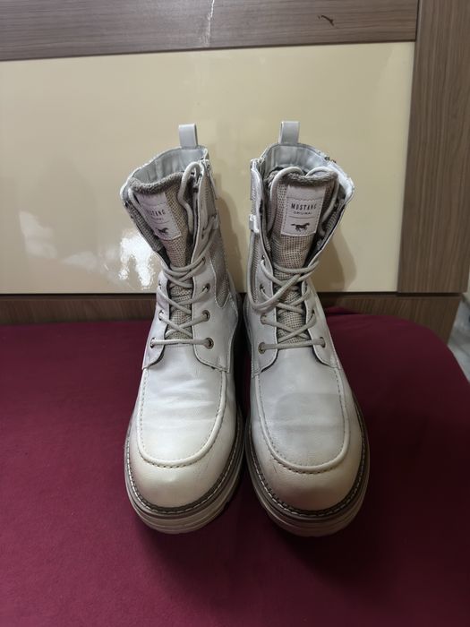 Ghete mustang marimea 41