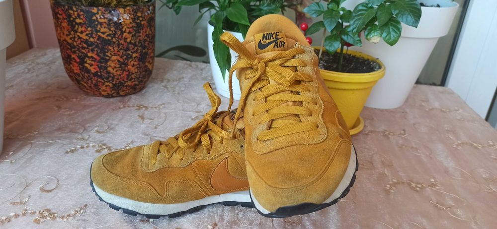 Mizuno 39 Адидас №38,Nike air-№39/40-25 лв, Nike air №40-25 Runners 37