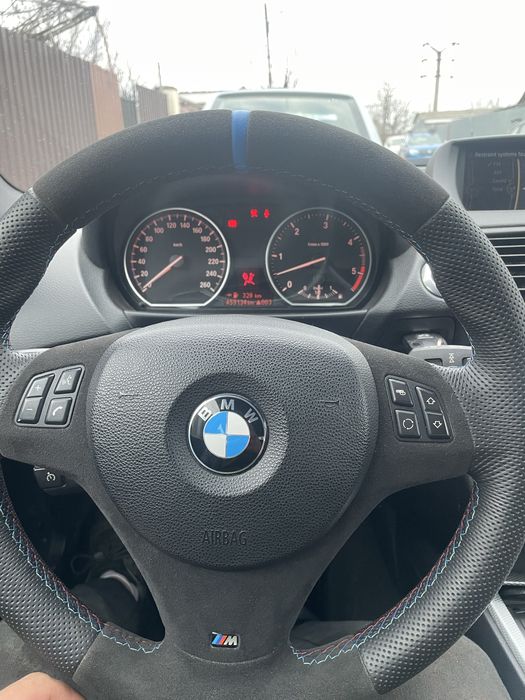 Vând sau schimb Seria 1 120D E81 2007