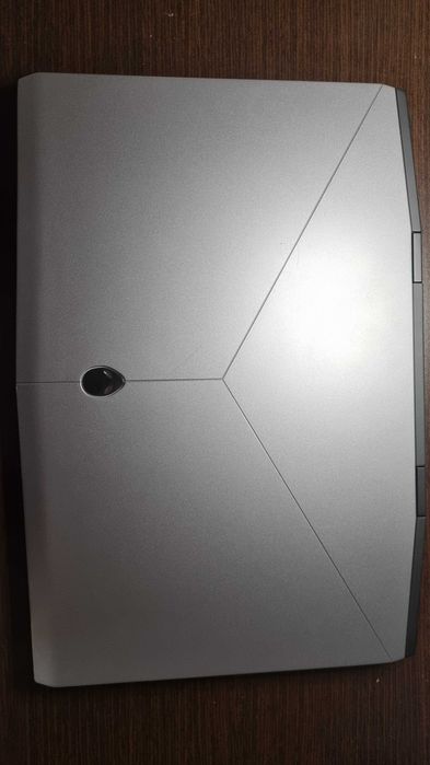 ноутбук Alienware m17 R1