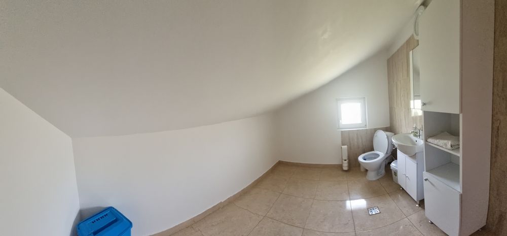 Cabana de inchiriat in Cheile Valisoarei !!! Libera de Revelion  !!!