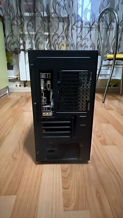 Продам игровой корпус