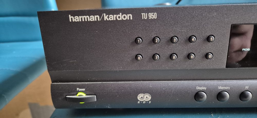 Harman/Kardon TU 930 стерео тунер в черно