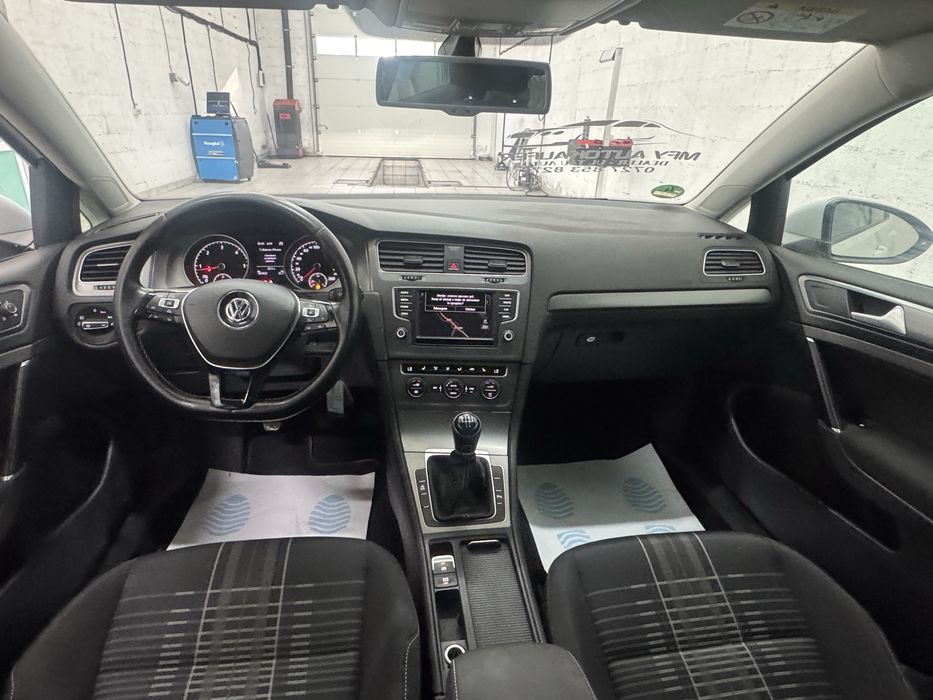 VOLKSWAGEN Golf 2015 — imagine 5