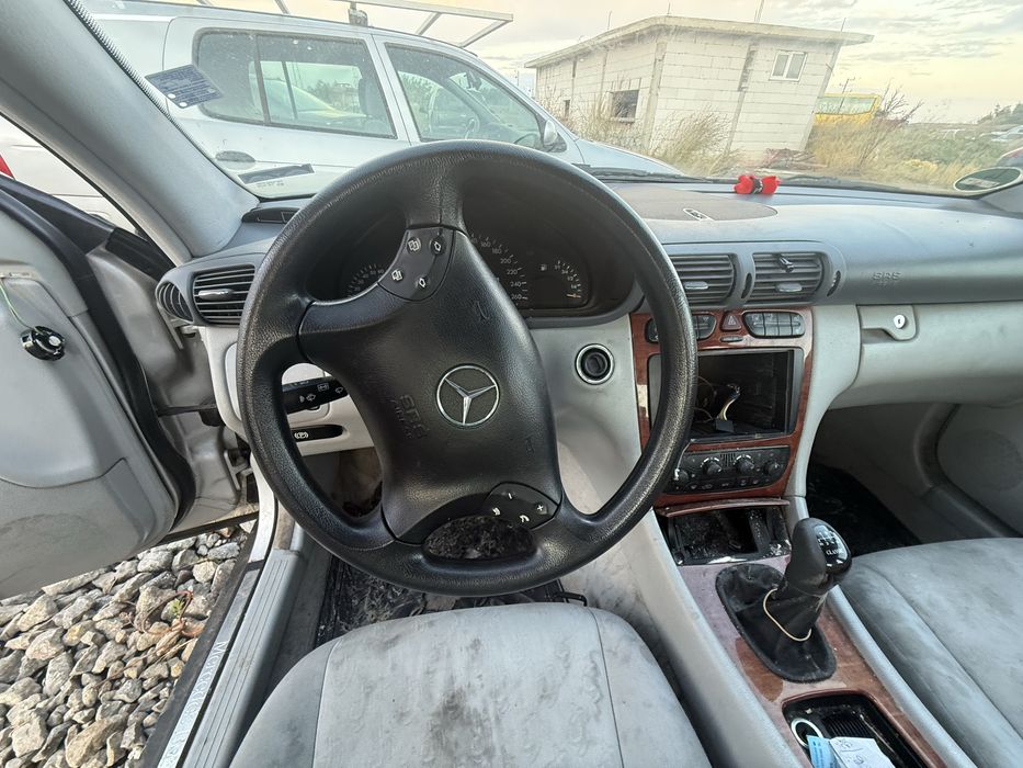 Mercedes C180 W203 2.0 бензин 95kW 2000г – на части