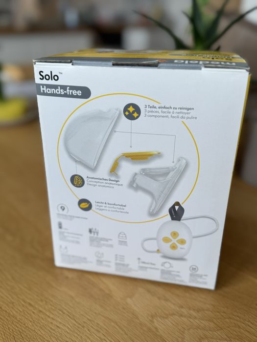Електрическа помпа Medela solo hands free