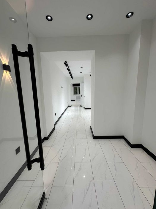 Коммерция 55 м² | ЦУМ, 1 линия, высокий трафик