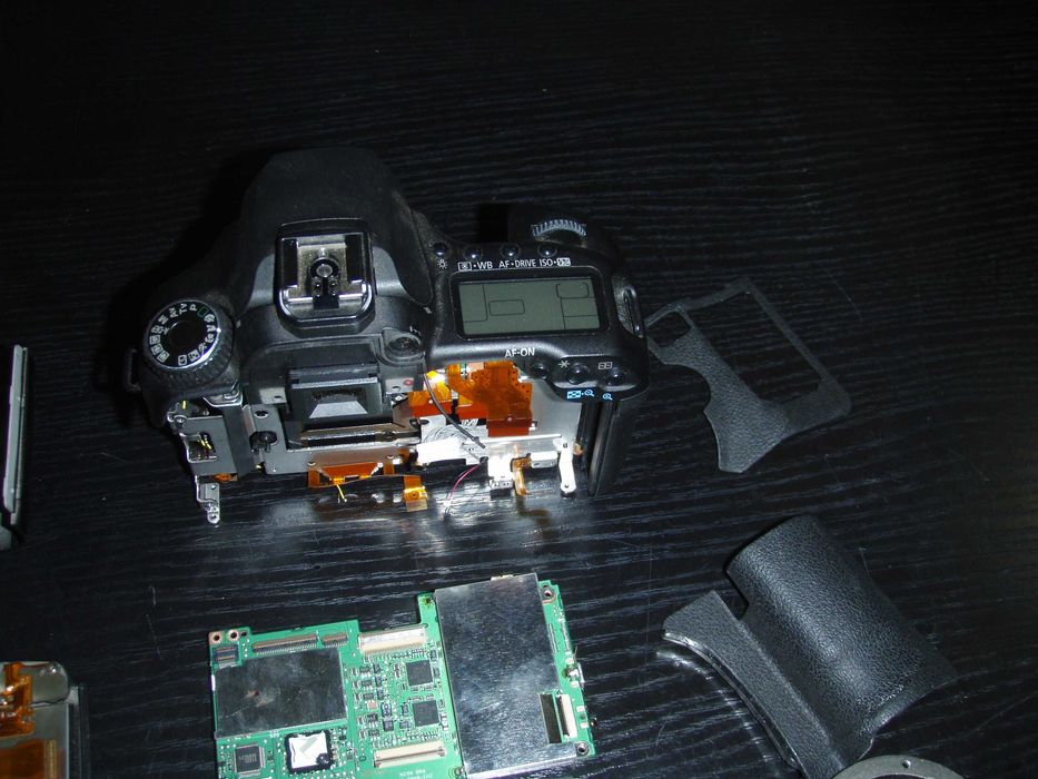 Dezmembrez Canon 40d (Err 99)