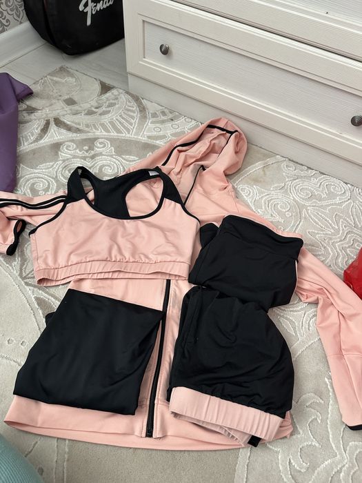 Фитнес костюм 5 в 1