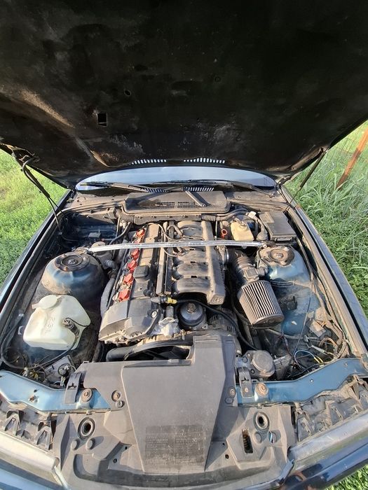 Vand bmw e36 2.0 pe acte swap 2.8i