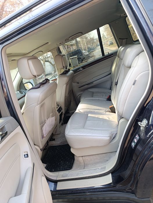 Продам Мерседес Бенц GL450 4 matik