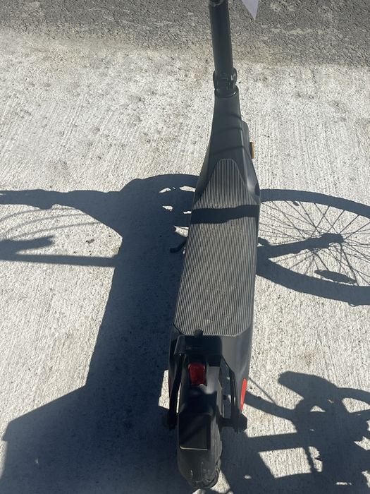 Vand trotineta si bicicleta