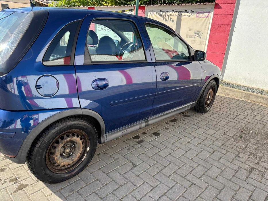 Opel Corsa 2005 Hatchback