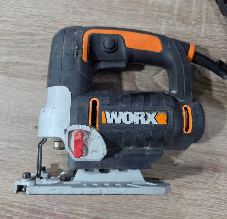 Прободен трион Worx WX479 750W