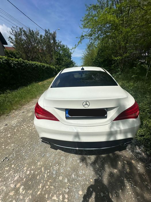 Mercedes-Benz CLA180