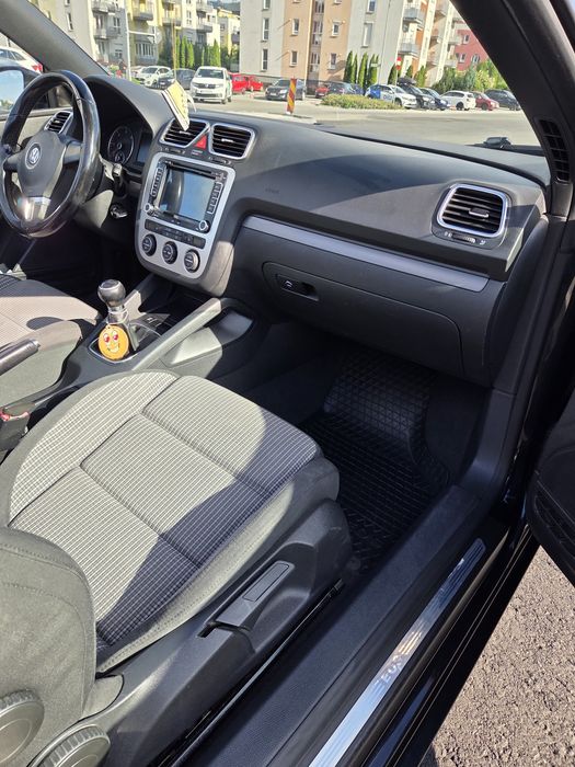 VOLKSWAGEN Eos 2010 — imagine 5