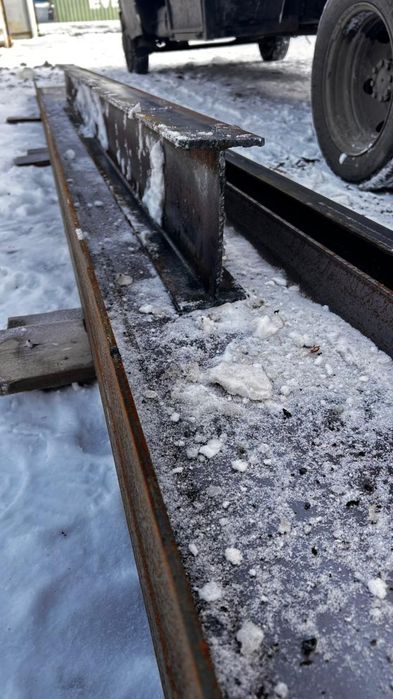 Балка двутавровая