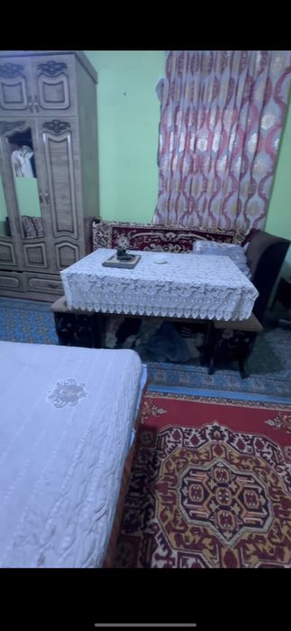 Продаеться участок дом. 7сотак жилое 60кв м. Все удобства.