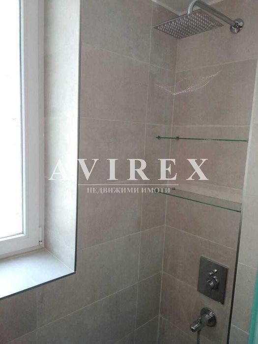 Дава се под наем Едностаен апартамент в Пловдив, Център - 40 кв.м за 229.5 € - Снимка #2