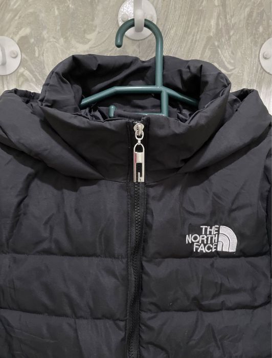 Продам женскую куртку