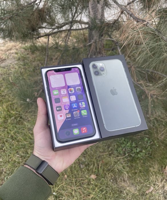 Продам телефон Айфон 11 Pro