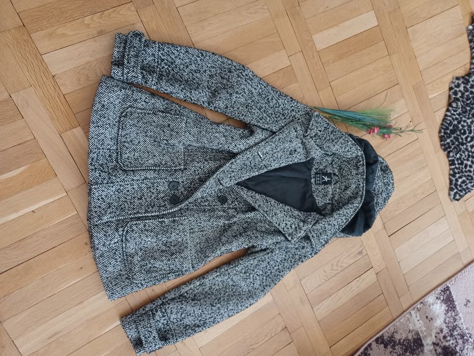 Палто размер С, запазено