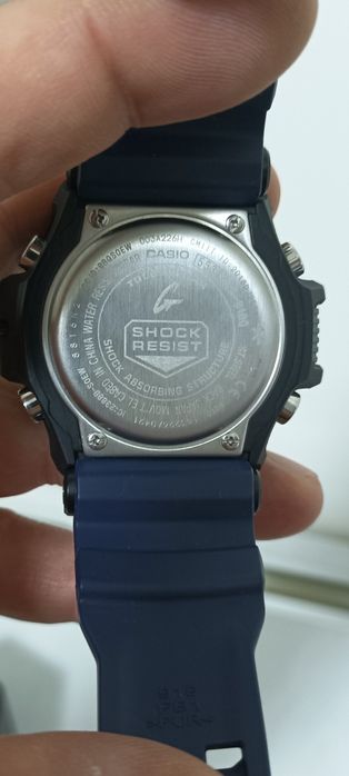 Продам часы G-SHOCK GR-B 100