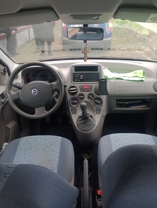 Fiat Panda     .